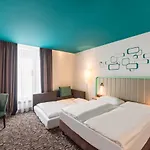 Hotel Park By Radisson Neumarkt