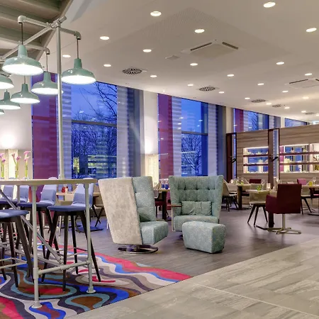 Szálloda Park By Radisson Neumarkt 4*