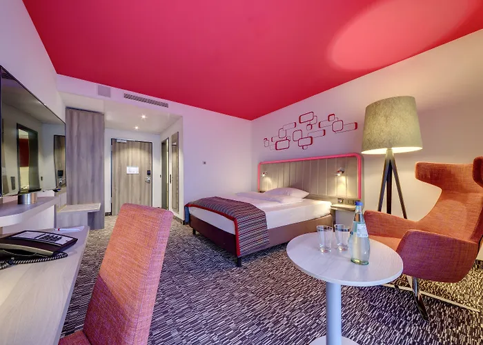 Park By Radisson Neumarkt Hotel