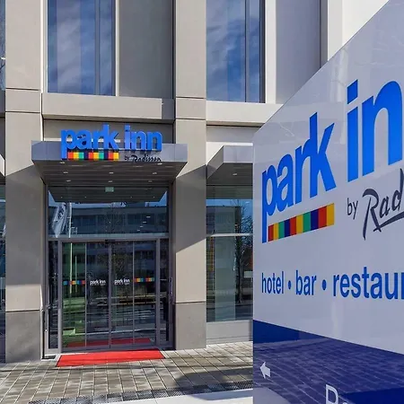 Hotel Park By Radisson Neumarkt