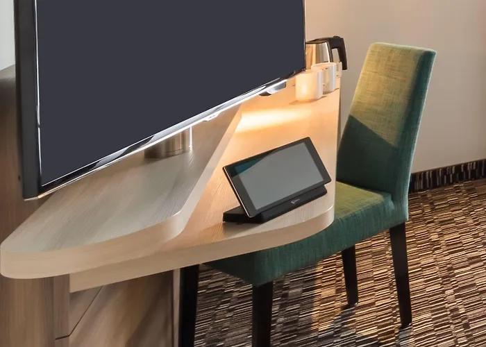 Park By Radisson Neumarkt Hotel 4*